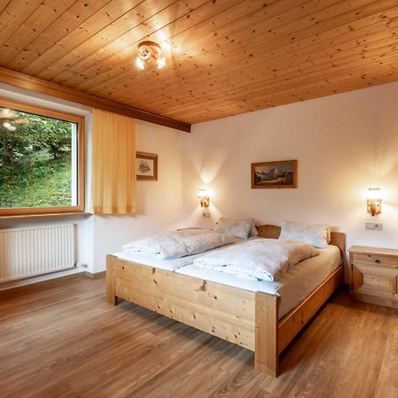 Haus Weinberg Apartment Петной ам Арлберг Екстериор снимка