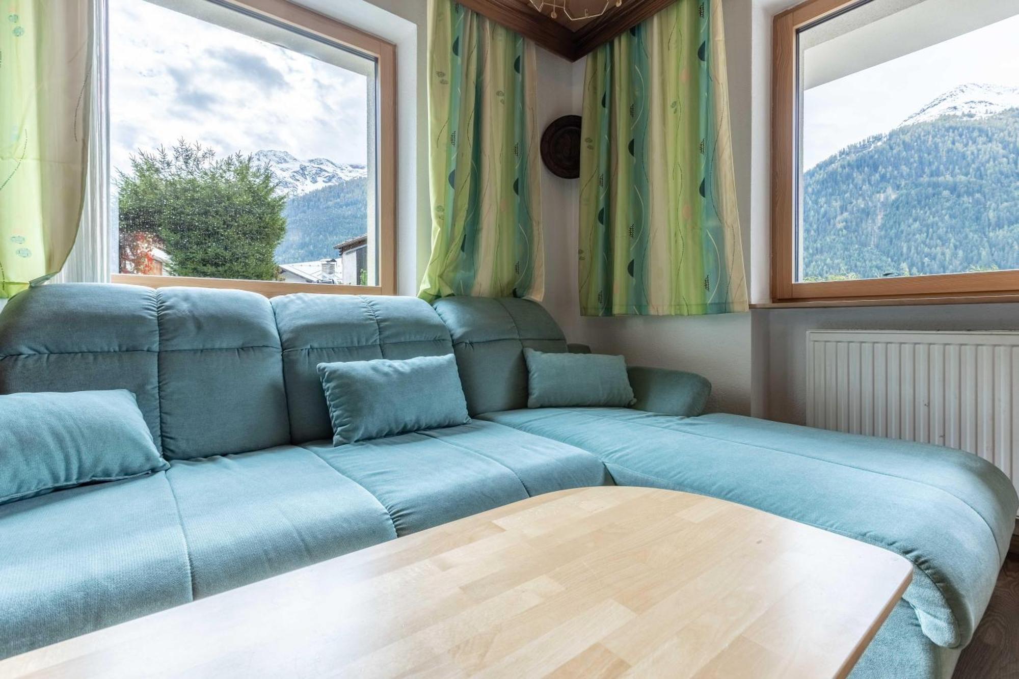 Haus Weinberg Apartment Петной ам Арлберг Екстериор снимка